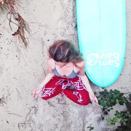Sambaia Surf & Yoga Camp 营地 卡尔康